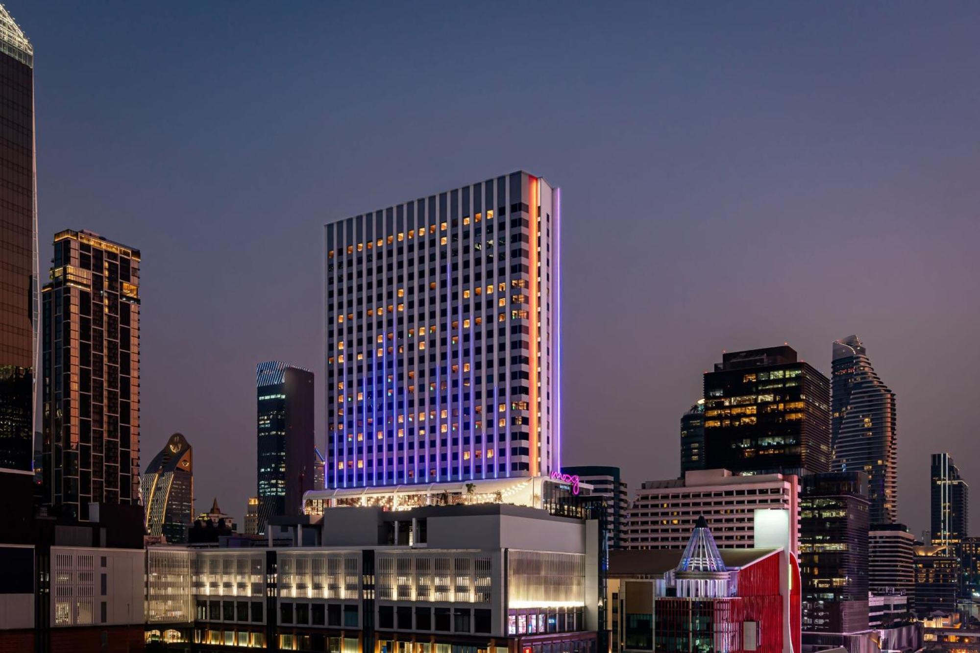 Hotel Moxy Bangkok Ratchaprasong Exterior foto