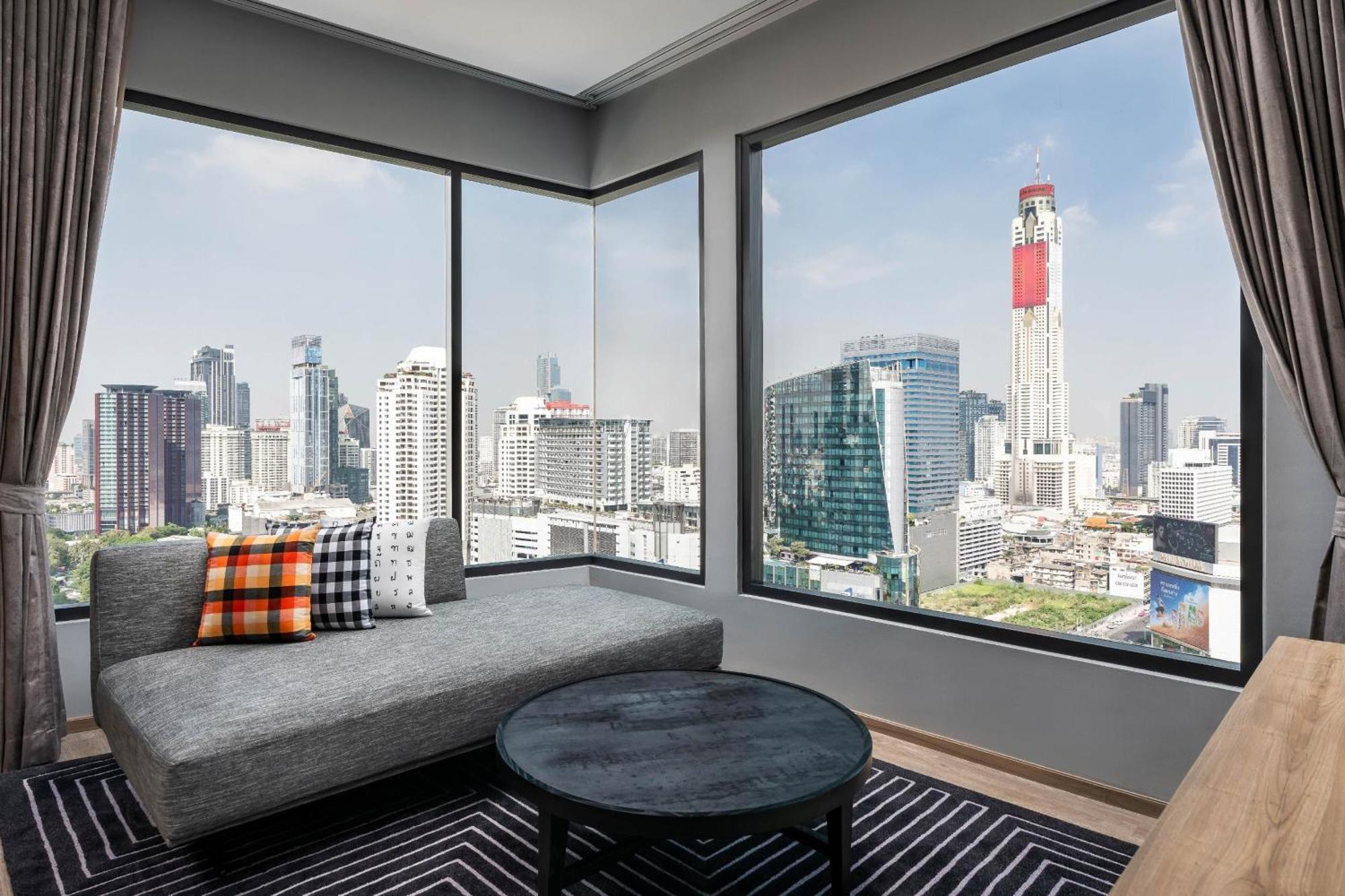 Hotel Moxy Bangkok Ratchaprasong Exterior foto